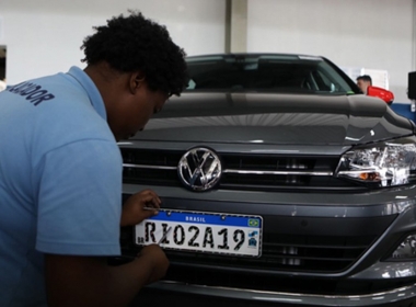 Placa do Mercosul é adiada novamente, agora para junho de 2019